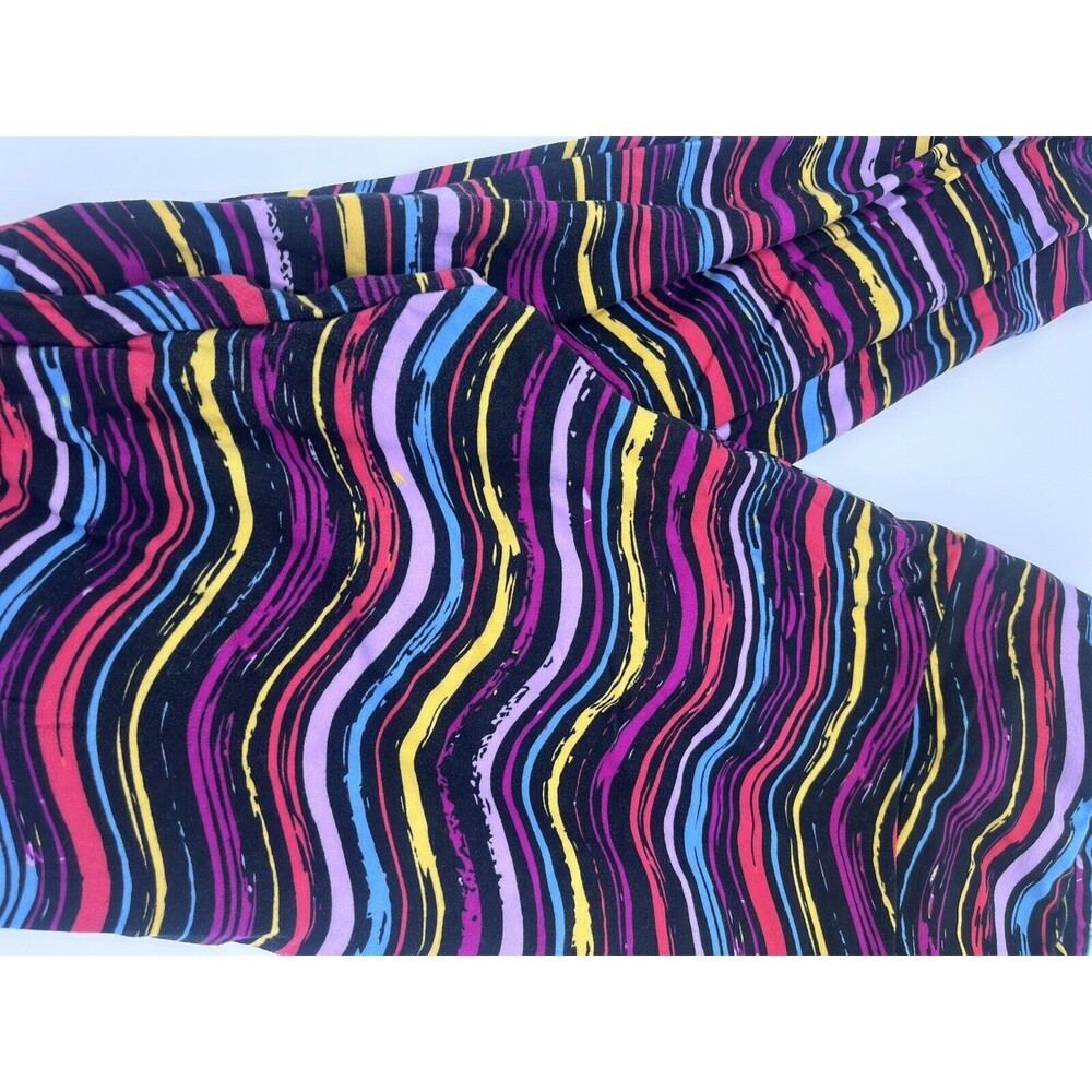 Womans Tall & Curvy LULAROE Legging Waves Graphic NEW T&C